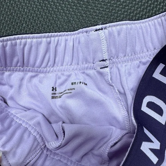 Under armour shorts - Picture 3 of 4